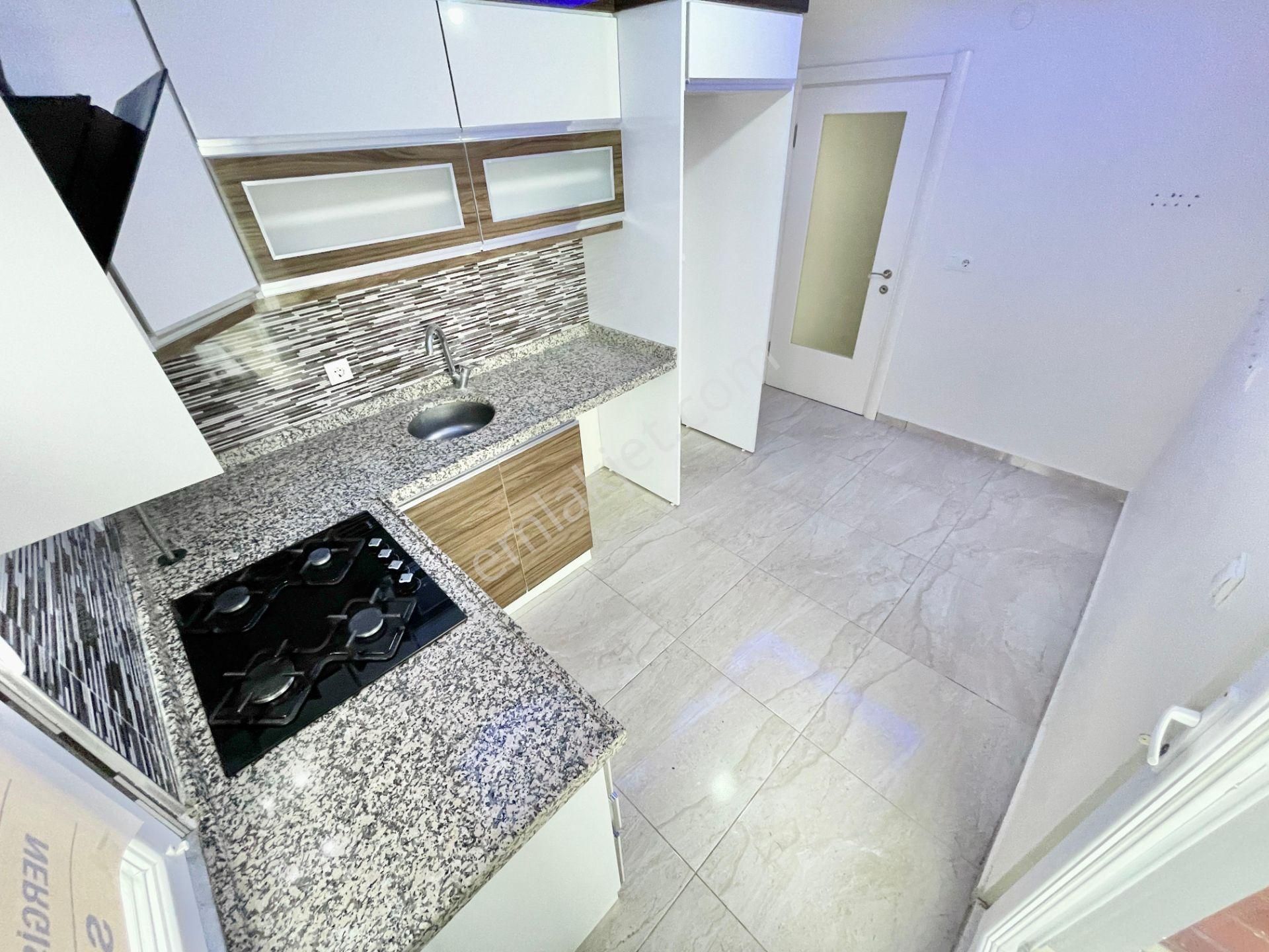 Berkay Demirel'den Altınkumda Ebeveyn Banyolu Ön Cephe 2+1 Daire - Görsel 13