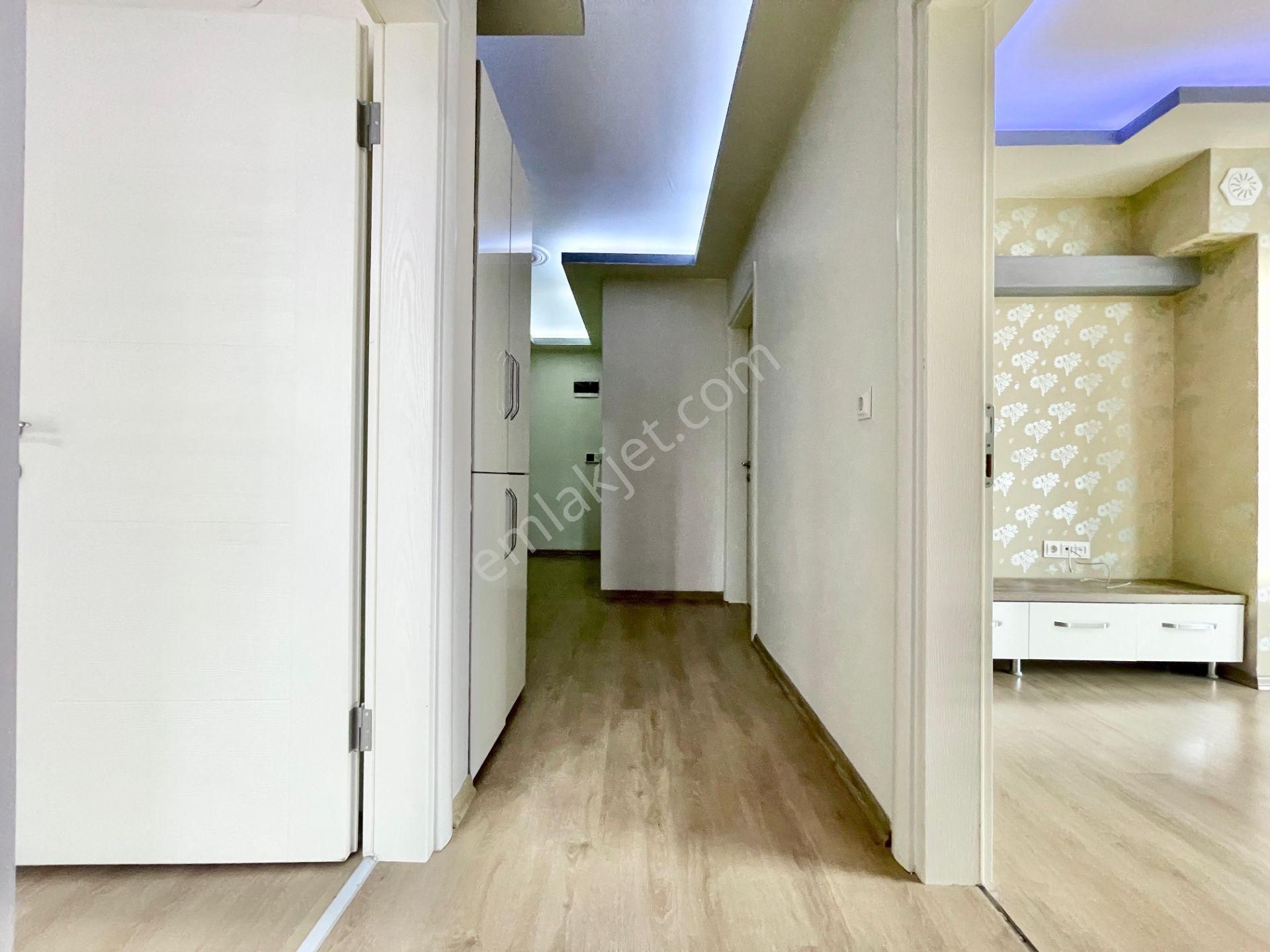 Berkay Demirel'den Altınkumda Ebeveyn Banyolu Ön Cephe 2+1 Daire - Görsel 5