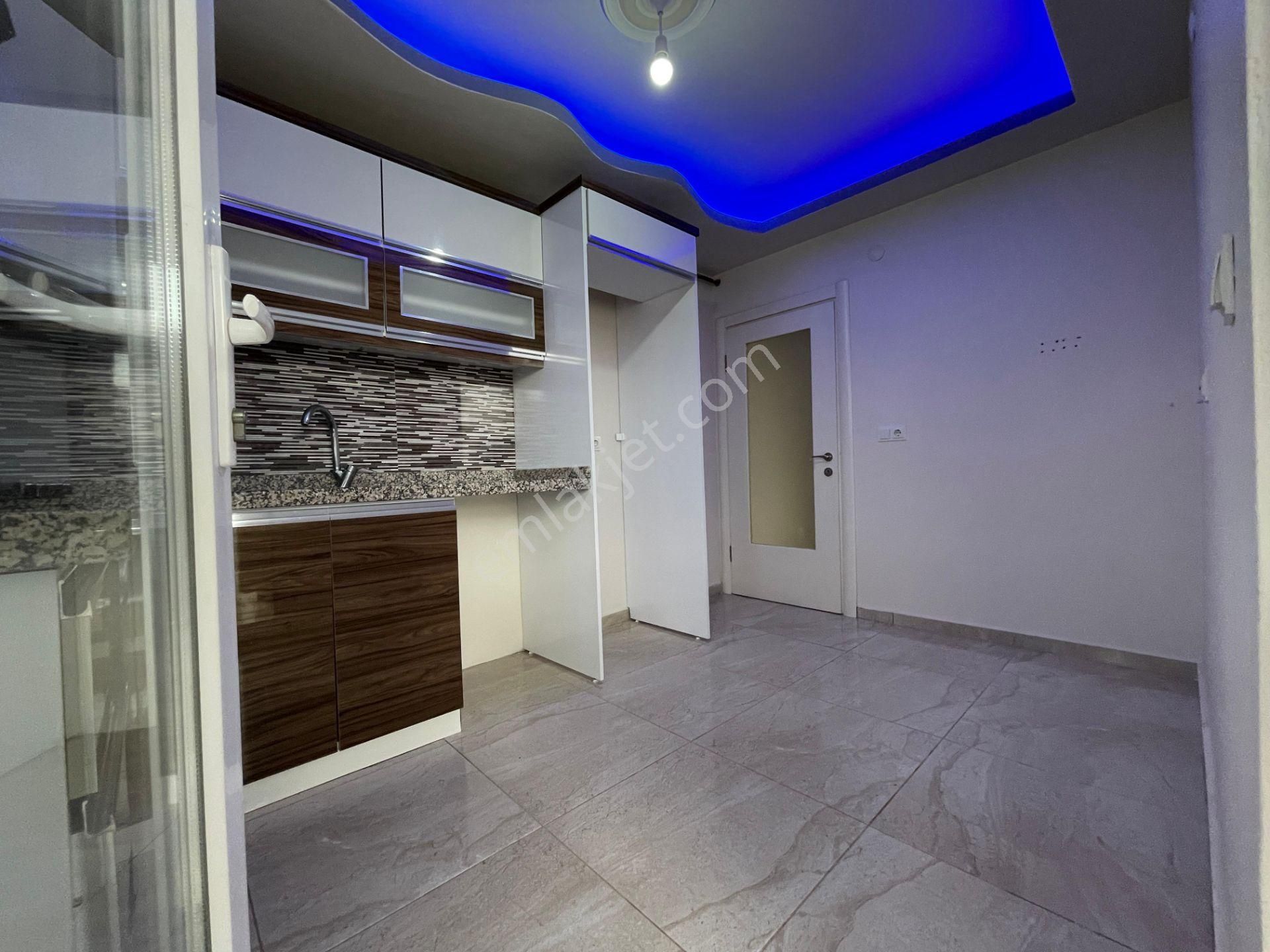 Berkay Demirel'den Altınkumda Ebeveyn Banyolu Ön Cephe 2+1 Daire - Görsel 16