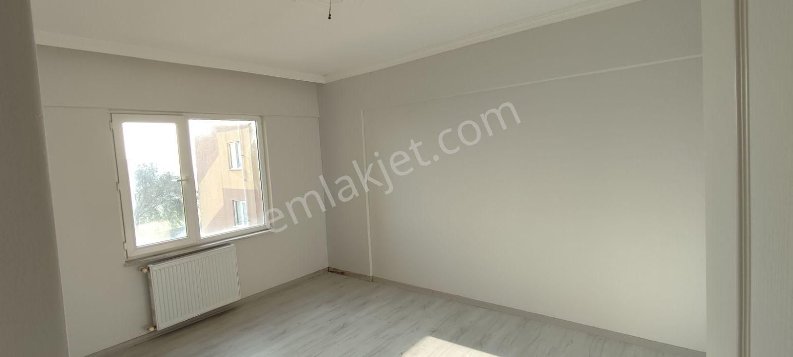 Sitede 2+1 Ara Kat Güney Cephe - Görsel 18