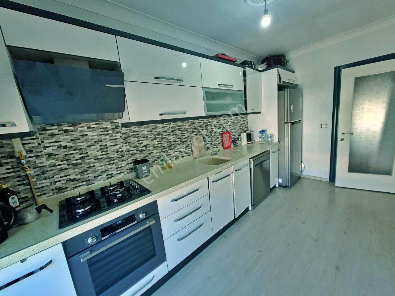 Uytundan Akçay-güre Arası Cemiltemelde Denize 750 Metre 2+1 - Görsel 34