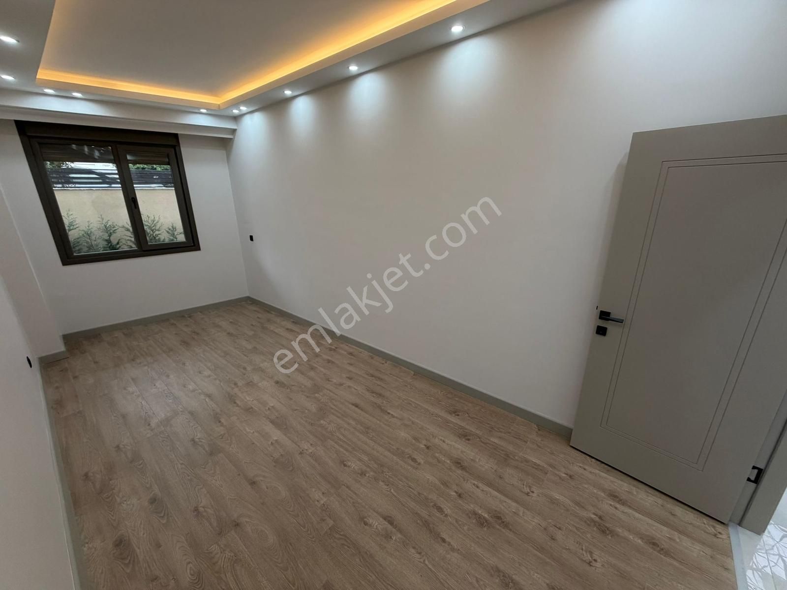 ▃yatırım▃idealtepe Sahilde Villa Tadında Geniş Bahçeli 3+1 - Görsel 15