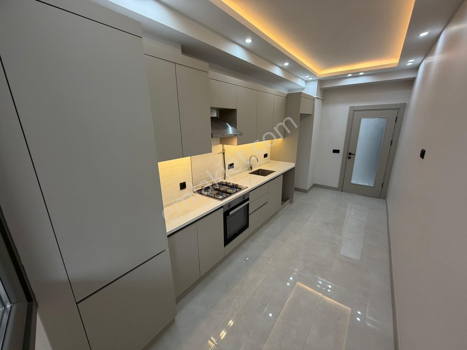 ▃yatırım▃idealtepe Sahilde Villa Tadında Geniş Bahçeli 3+1 - Görsel 3