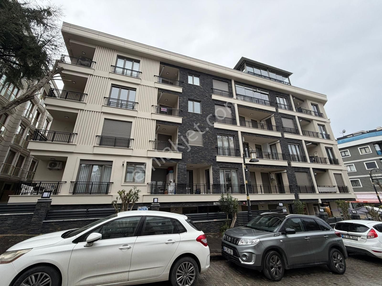 ▃yatırım▃idealtepe Sahilde Villa Tadında Geniş Bahçeli 3+1