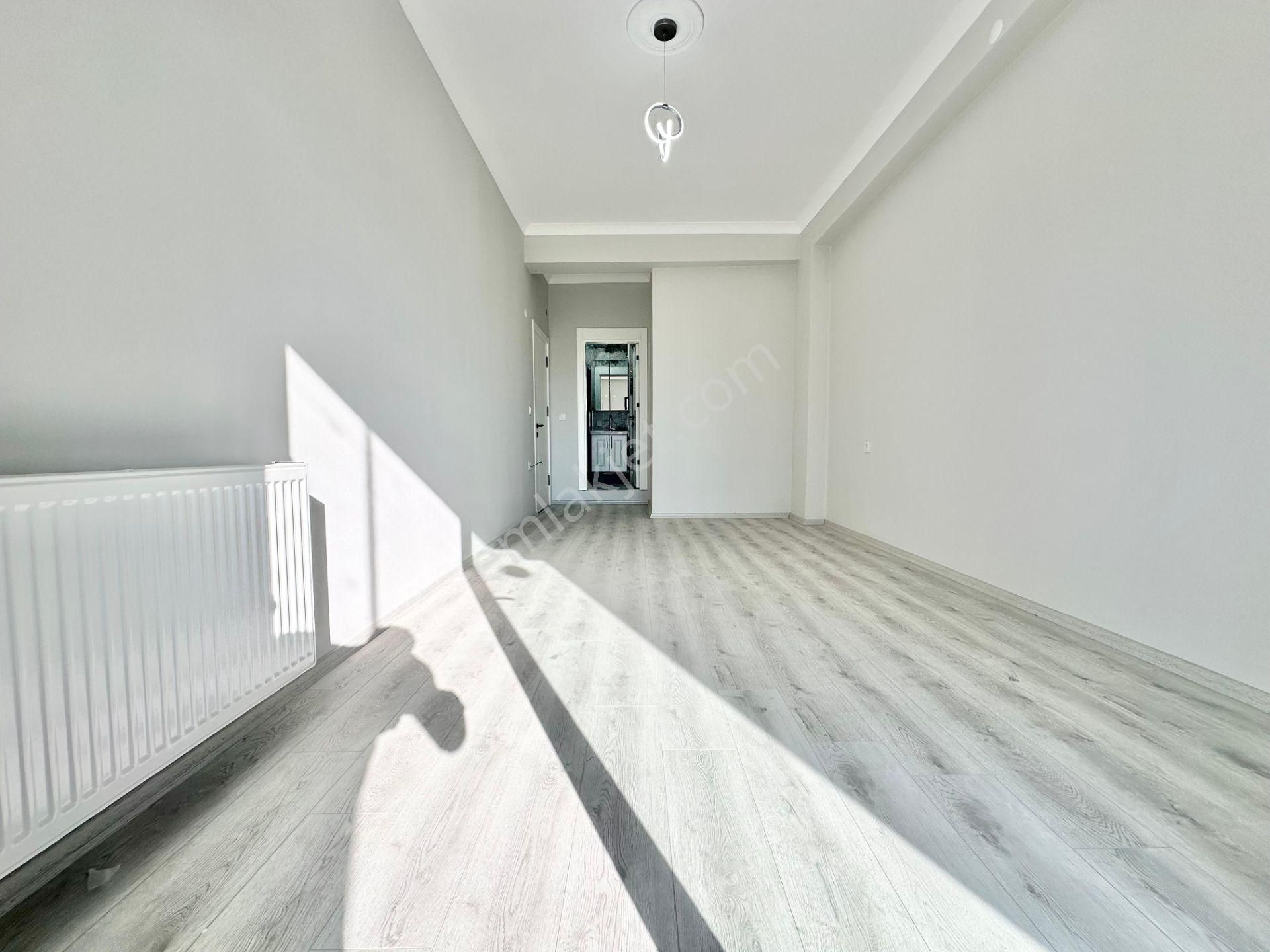 ꧁yetkili Ay Emlaktan꧂akçay'da Ebeveyn Banyolu Şık Tasarımlı Çift Asansörlü Satılık 2+1 Lüks Daire - Görsel 26