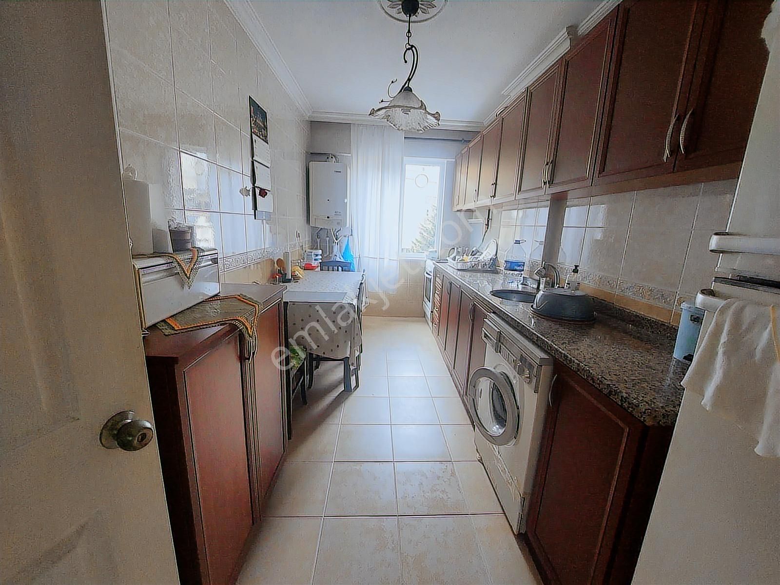 Şeref Emlak Satılık 3+1 Daire Balkonlu 5,590,000 Tl - Görsel 23