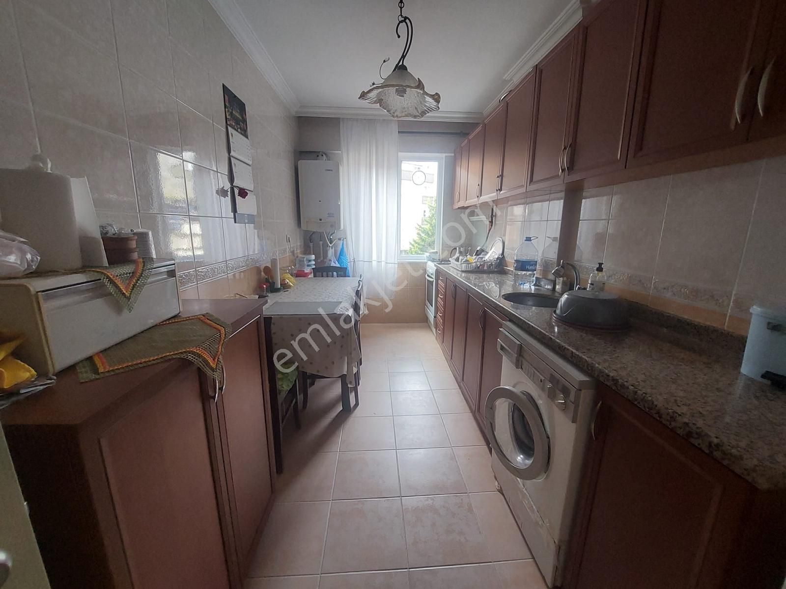 Şeref Emlak Satılık 3+1 Daire Balkonlu 5,590,000 Tl - Görsel 11