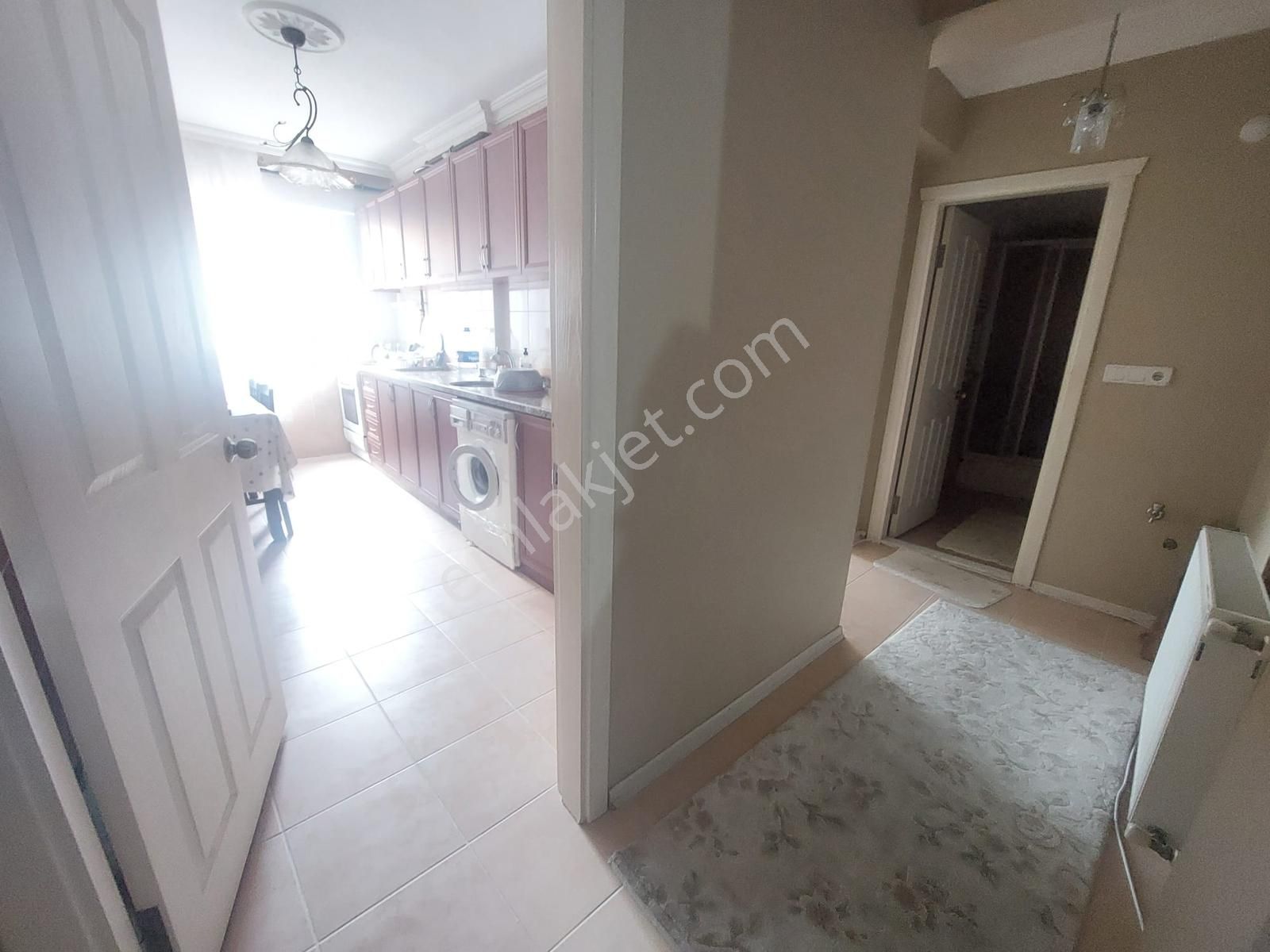 Şeref Emlak Satılık 3+1 Daire Balkonlu 5,590,000 Tl - Görsel 14