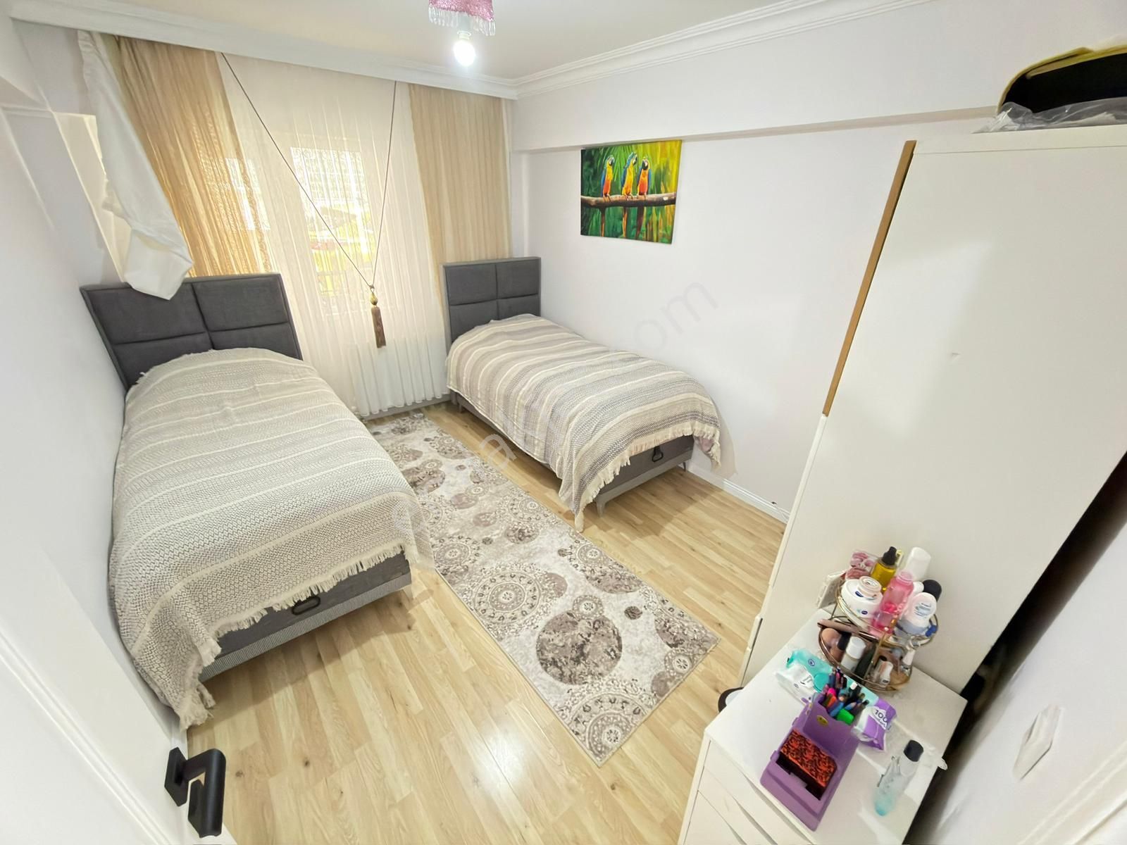 Kariyer'den Çambaşı Cad. Paraleli Asansörlü Lüx Yapılı Giriş 3+1 - Görsel 27