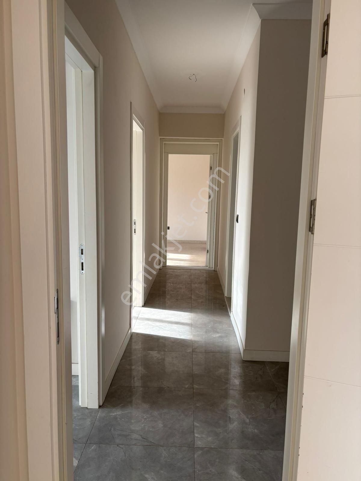 Sahibinden Site İçerisinnde 2+1 Daire - Görsel 4