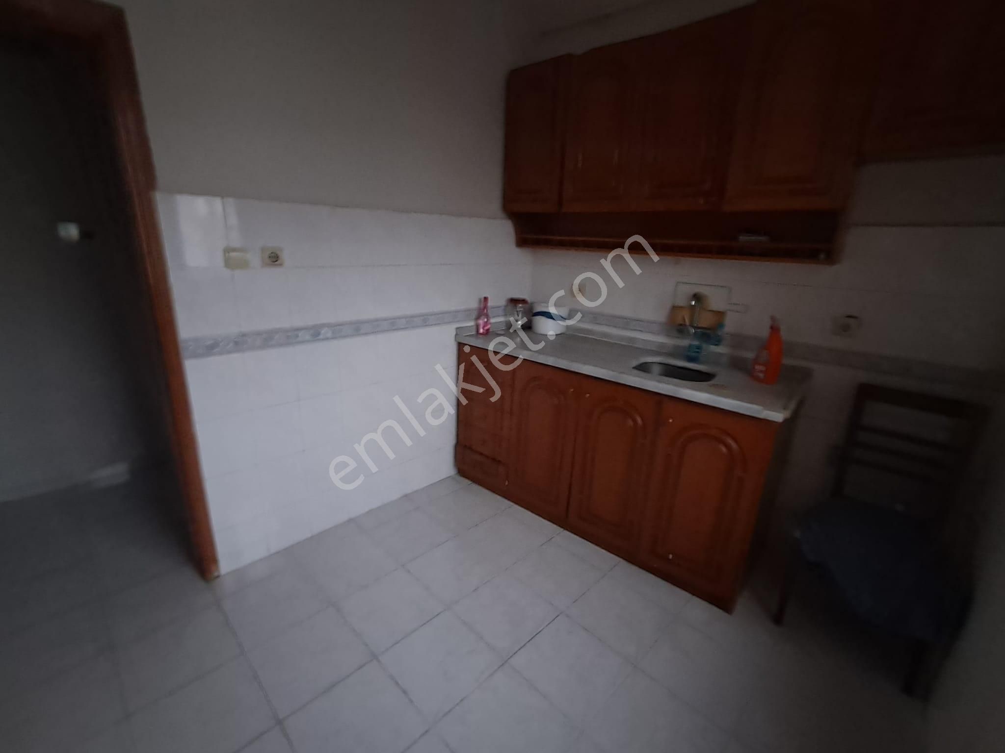 Oryaştan Ataşehir Mevlana Mahallesinde 115m2 3+1 Arakat Daire - Görsel 6