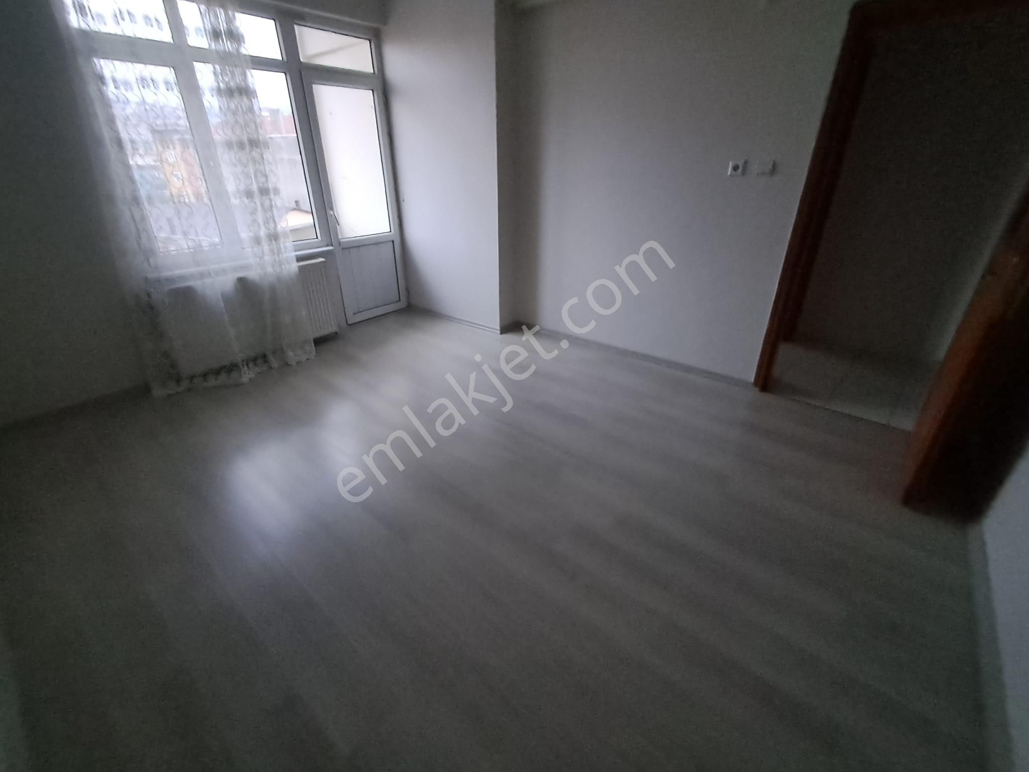 Oryaştan Ataşehir Mevlana Mahallesinde 115m2 3+1 Arakat Daire - Görsel 12