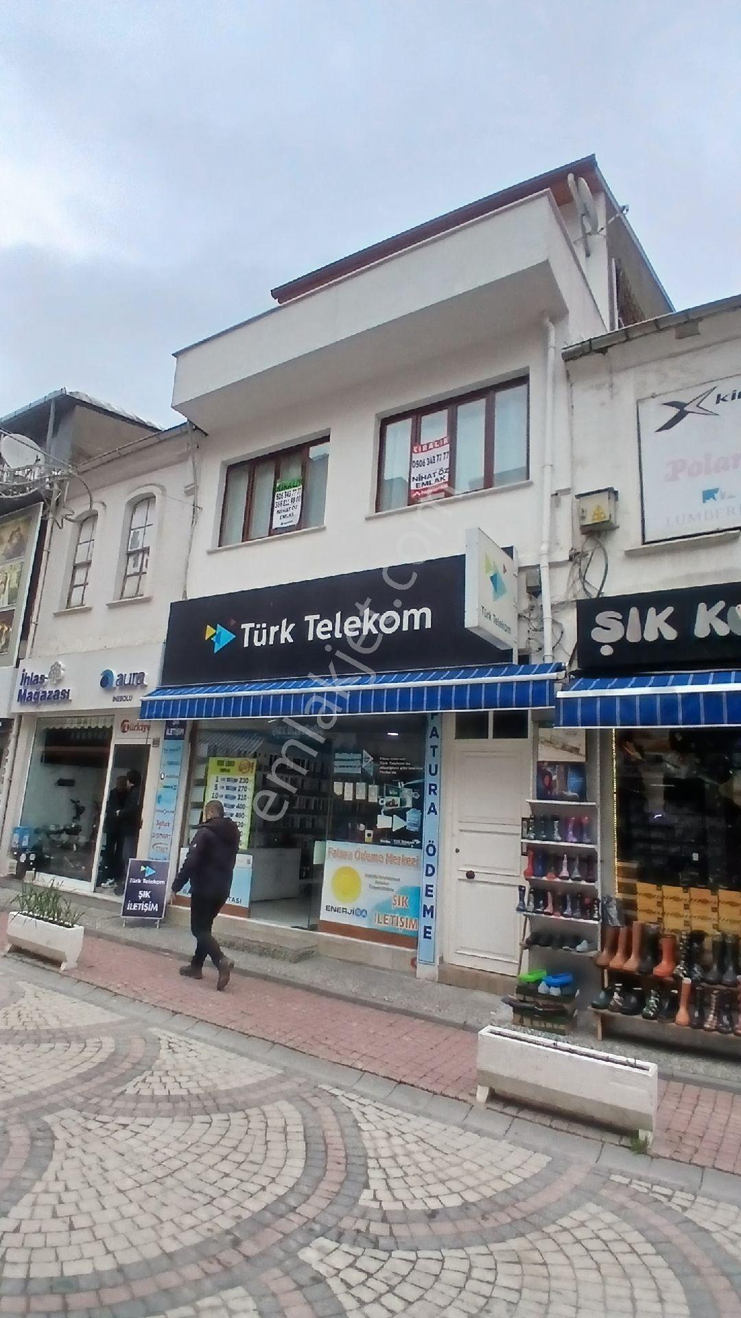 Kastamonu İnebolu Cumhuriyet Caddesinde Eşyalı Kiralık Daire