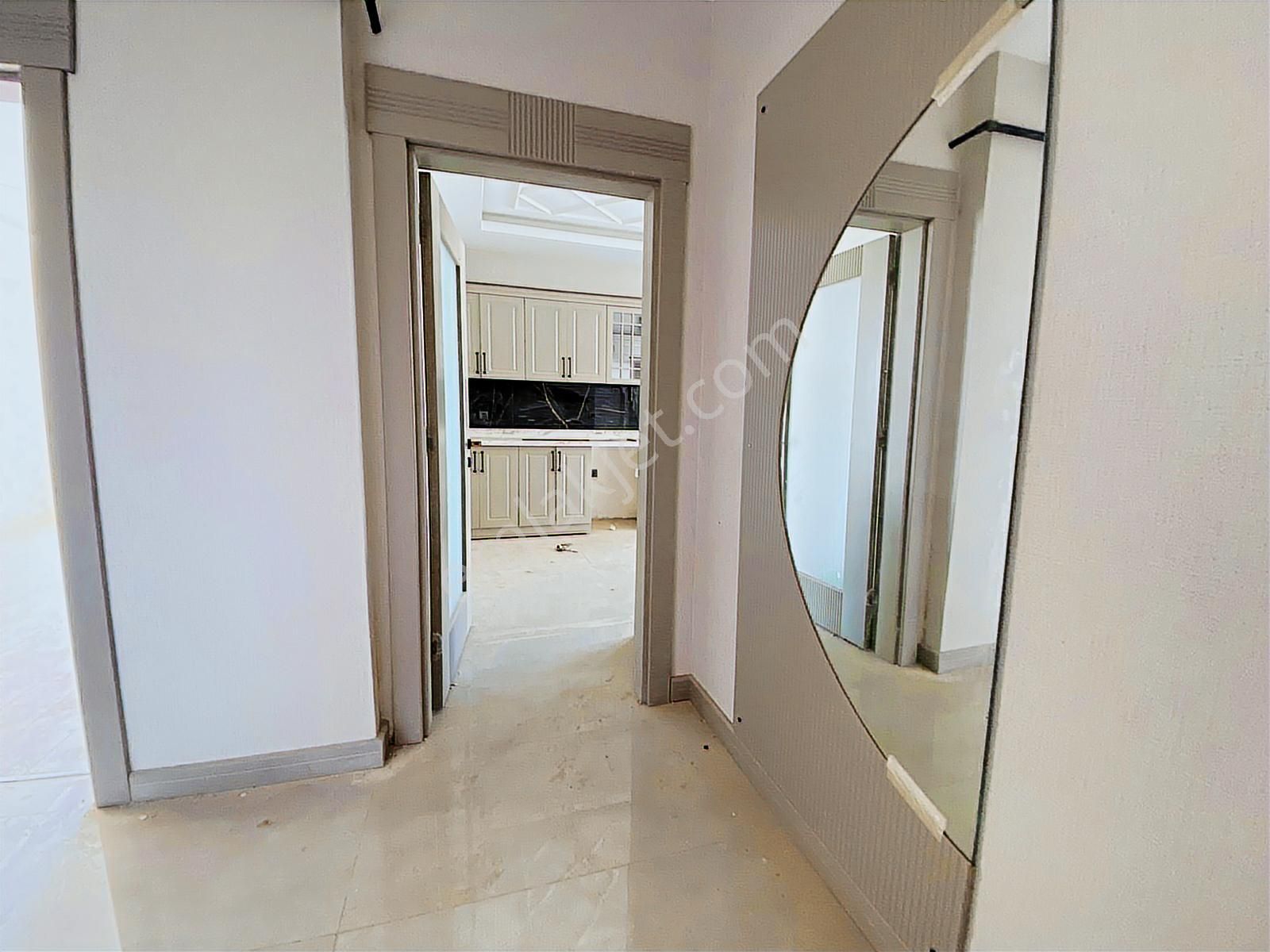 Ayalp Gayrimenkul'den Merkezi Konumda Satılık Lüks 2,5+1 Daire - Görsel 14