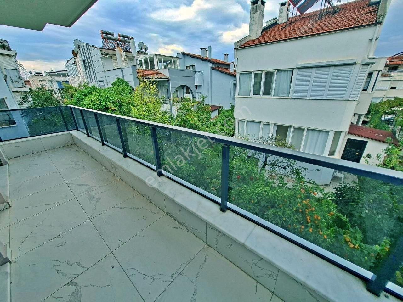 Uytundan Akçay Yenimahalle'de Denize 200 Metre Satılık 3+1 Villa - Görsel 16