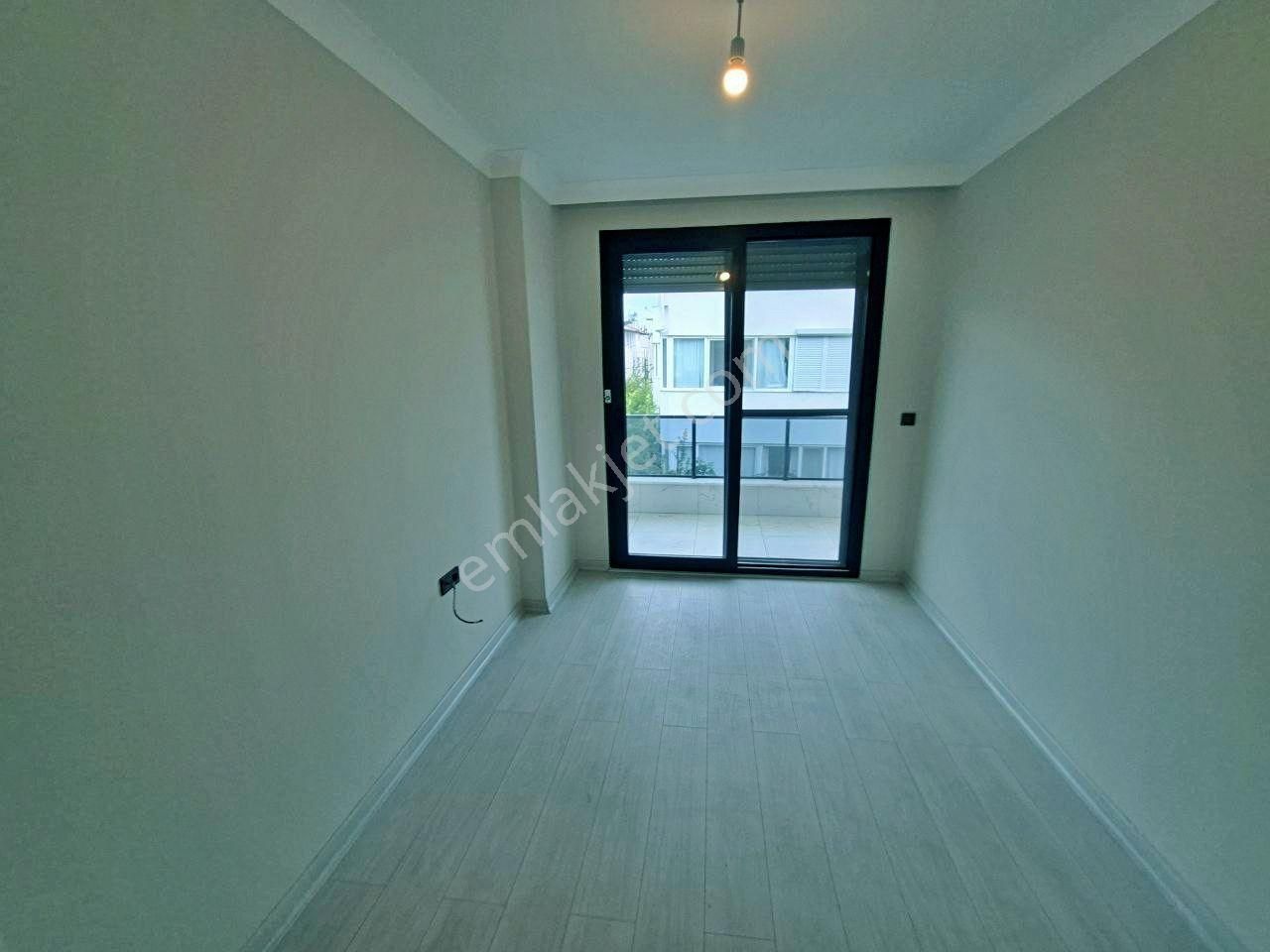Uytundan Akçay Yenimahalle'de Denize 200 Metre Satılık 3+1 Villa - Görsel 11
