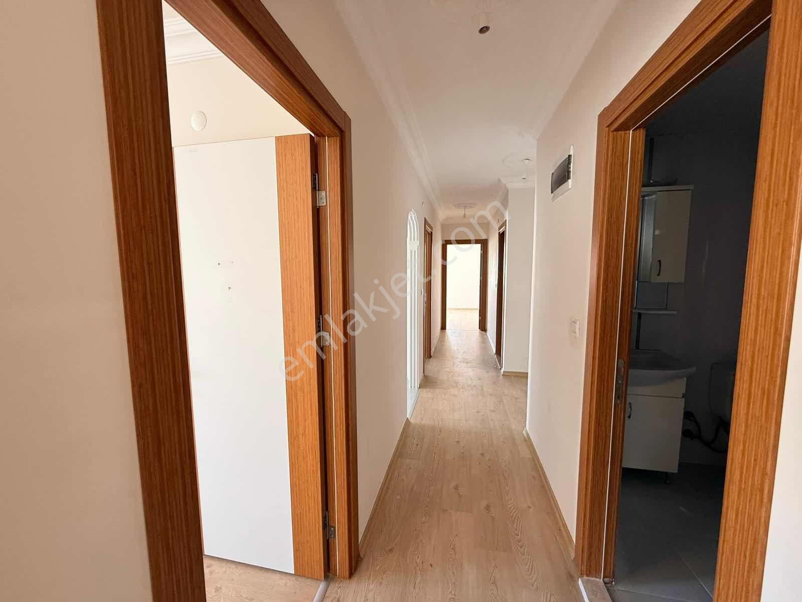 Ünsal Mahallesin De Kiralık 3+1 Kat:4 Asansörlü Dailre - Görsel 21