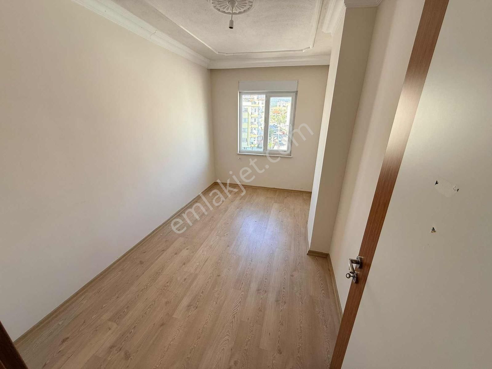 Ünsal Mahallesin De Kiralık 3+1 Kat:4 Asansörlü Dailre - Görsel 15