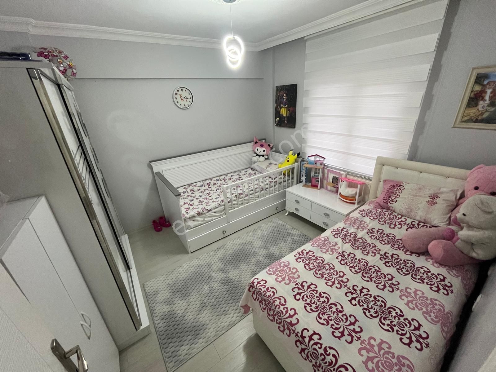 Koza Emlak'tan Ertuğrulgazi Mahalesinde Site İçinde Ara Katta 3+1 Satılık Daire - Görsel 14