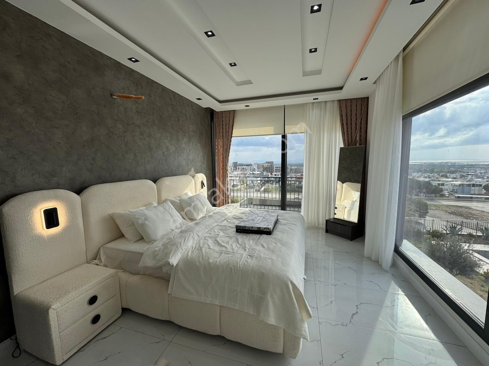 Muhteşem Lüks Deniz Manzaralı Önü Kapanmaz Villa - Görsel 19