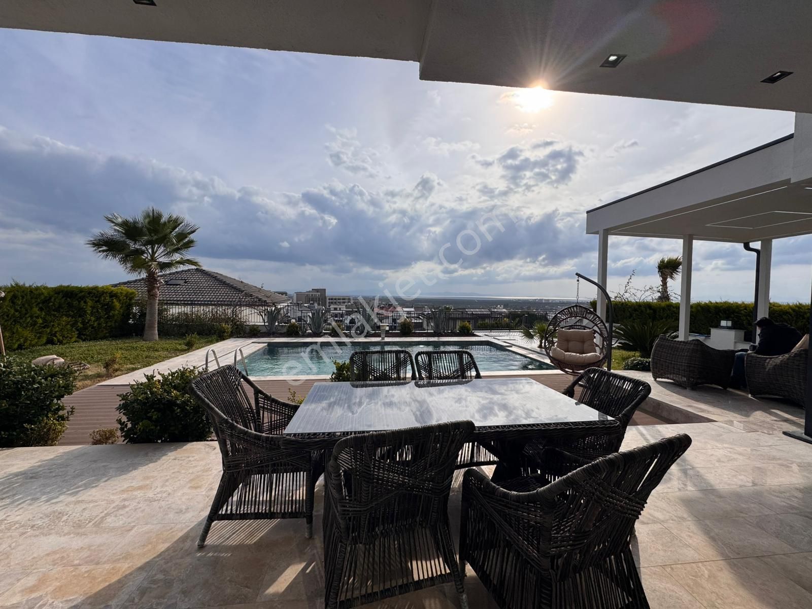 Muhteşem Lüks Deniz Manzaralı Önü Kapanmaz Villa - Görsel 7