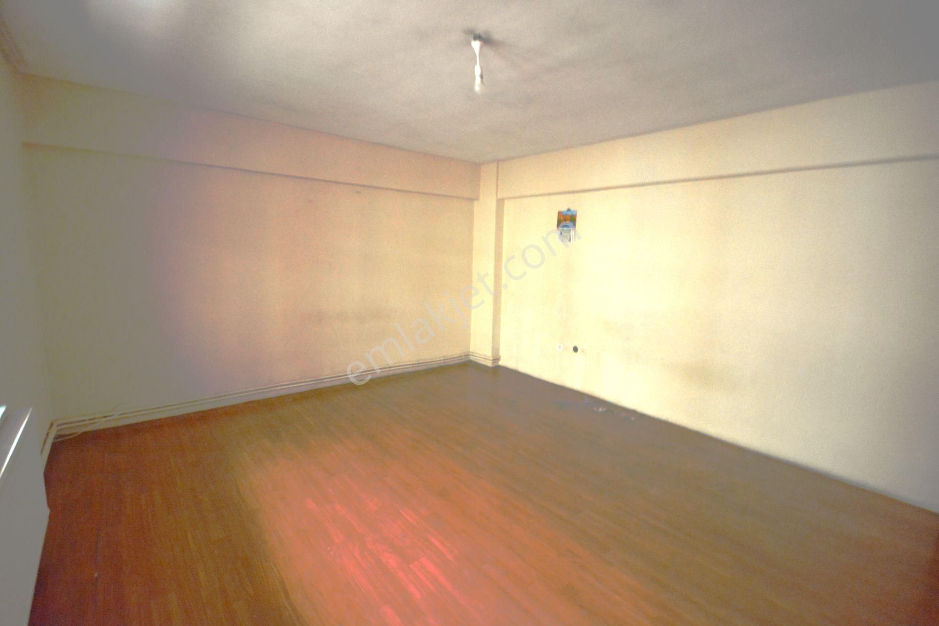 Kiralık Arakat 3+1 Asansör Yok 110 M2 Güney Cephe Daima Güneş Alıyor - Görsel 6