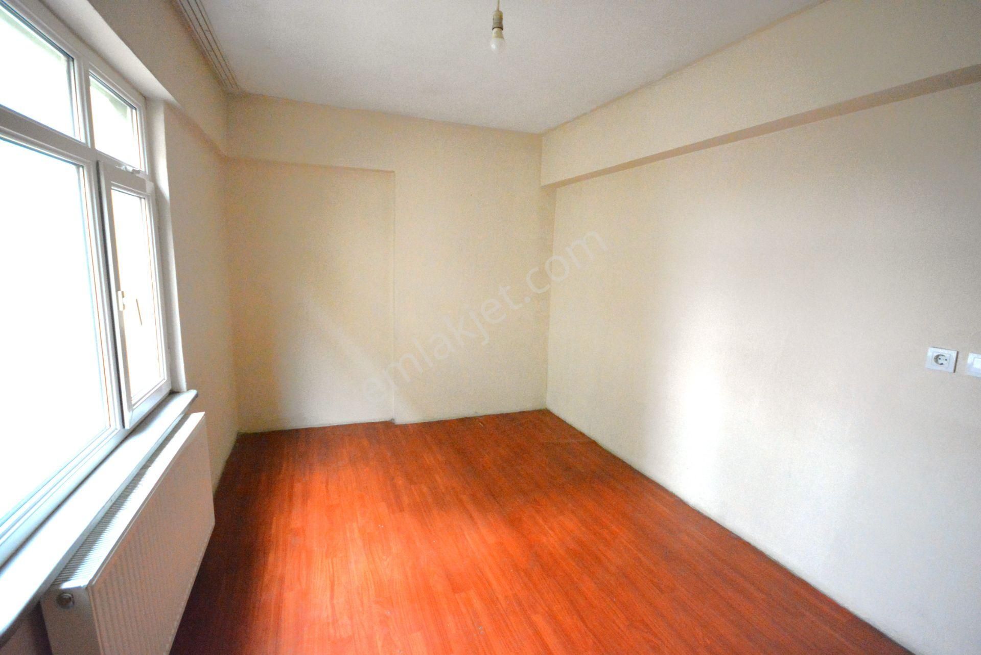 Kiralık Arakat 3+1 Asansör Yok 110 M2 Güney Cephe Daima Güneş Alıyor - Görsel 12