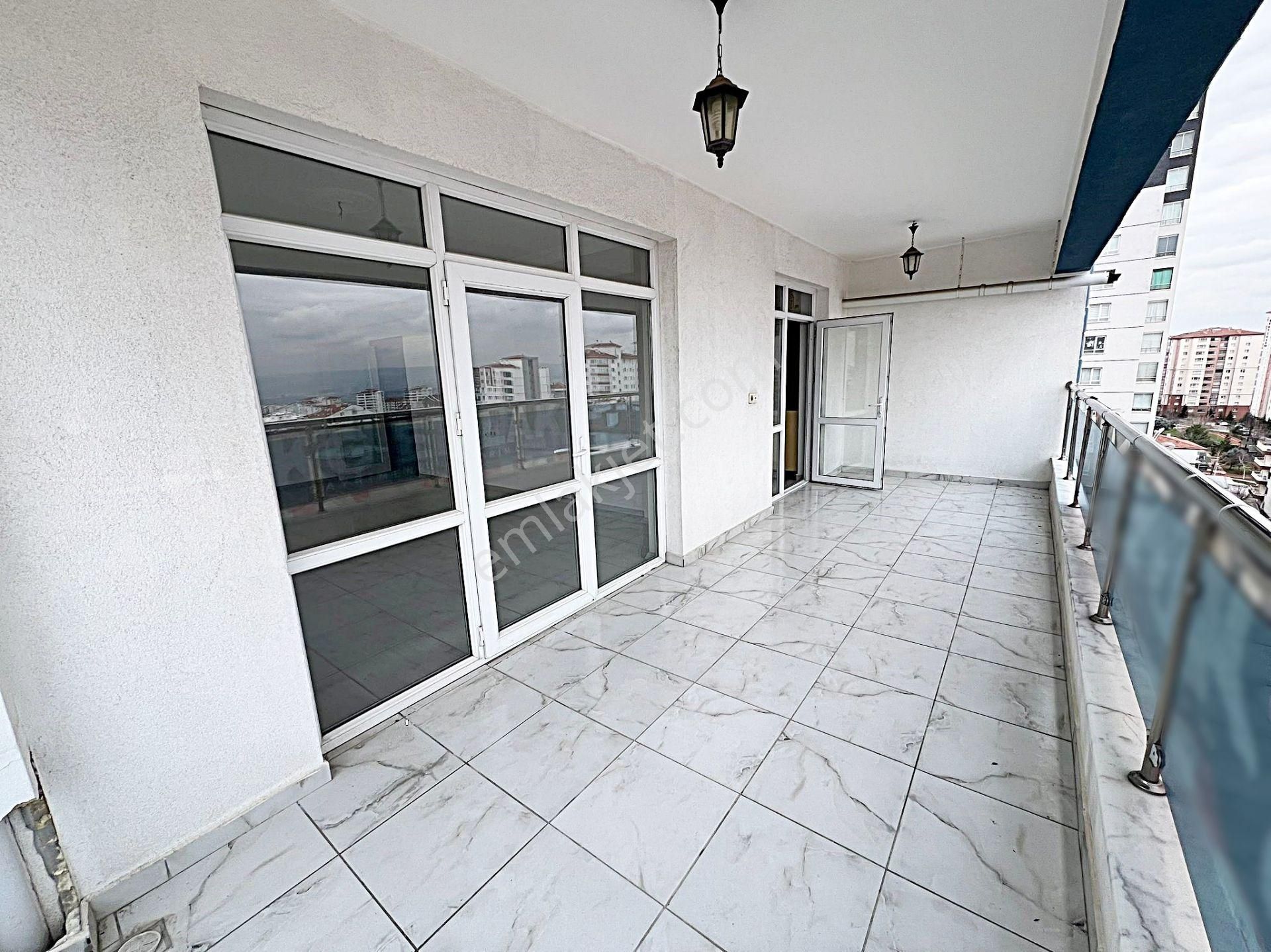 Barıştepe Piri Cad. Üzeri Manzaralı Kök Tapu 8.kat Geniş İskanlı - Görsel 29