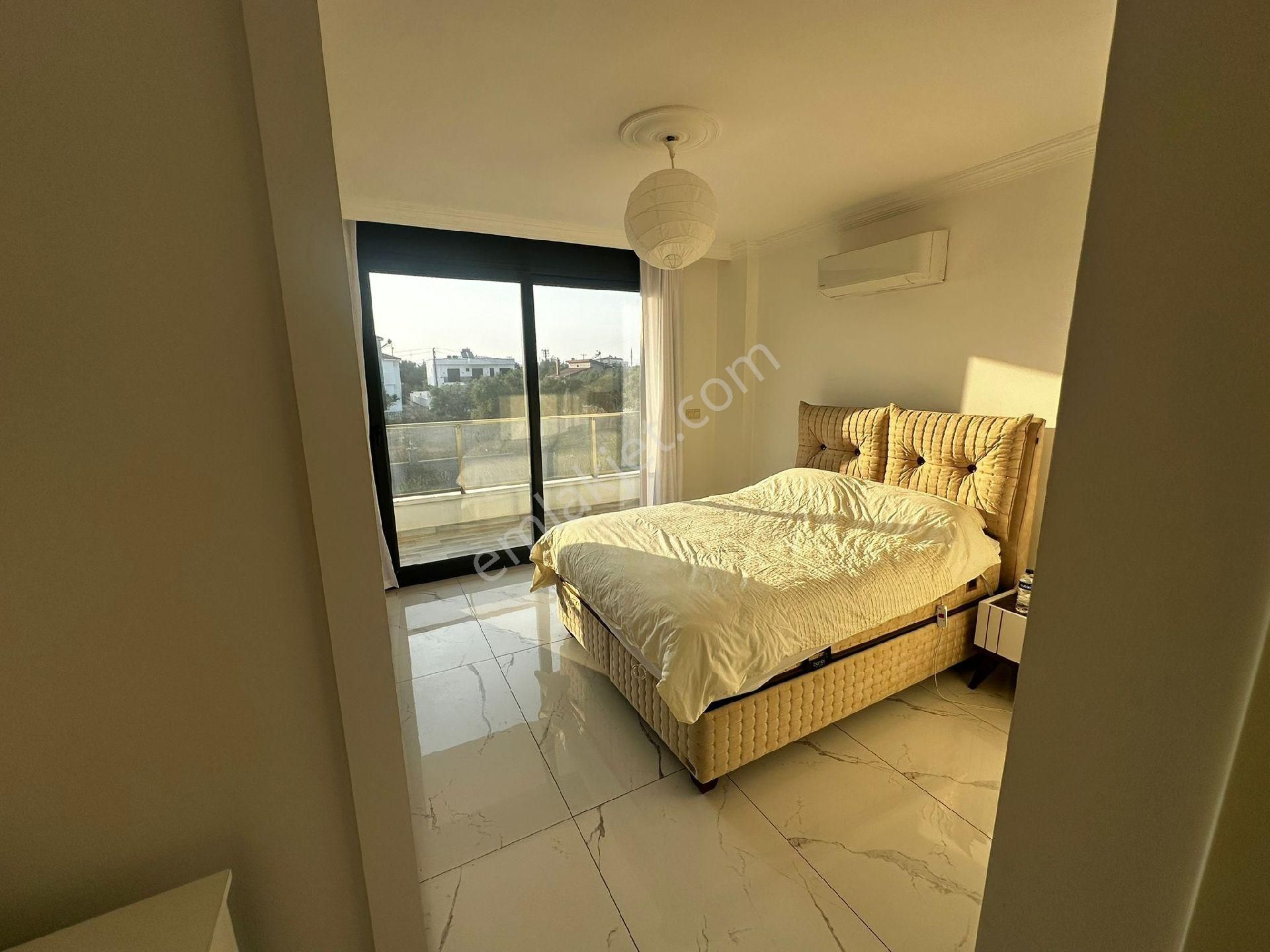 Didim Yeşiltepede Tam Müstakil Eşyalı 4+1 Havuzlu Villa - Görsel 18