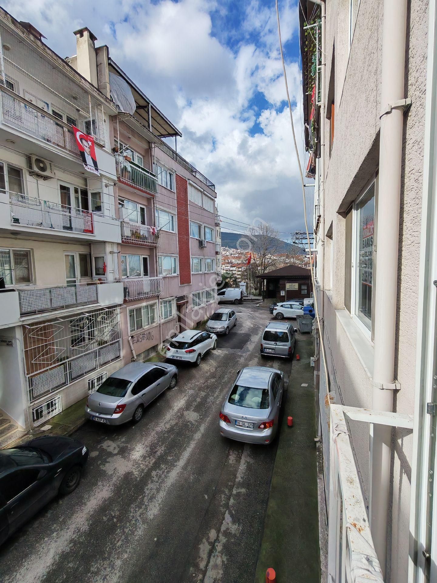 Barış Gayrimenkul'den Karaağaç'ta Ara Kat Bakımlı 2+1 Daire - Görsel 14
