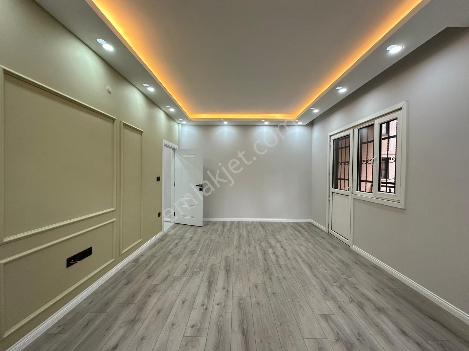 ▃artemin▃süreyya Plajı'nda İçi Yenilenmiş Öncephe 125m² Lüks 3+1 - Görsel 4