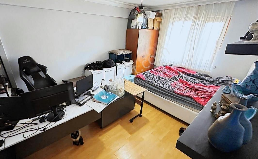 Yeşilbayır Mahallesinde Saat Kulesi Yakını Katta 3+1 Satılık Daire - Görsel 12