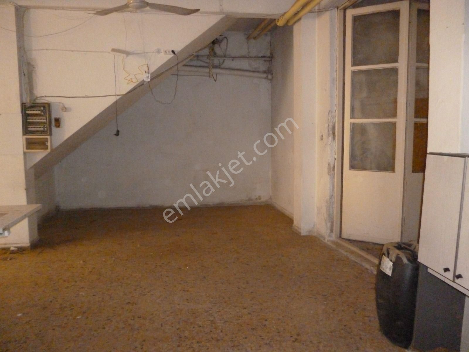 Sakarya Mh. 110 M2 Bodrum Kat Atölye - Görsel 14