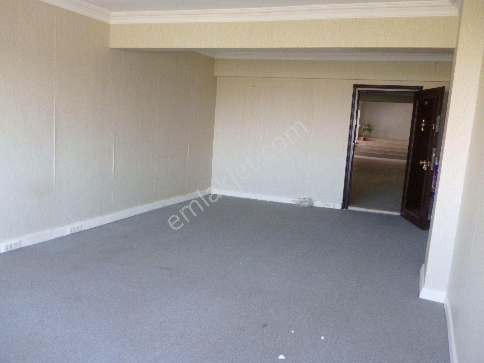 Bursa Adliyesi Karşısın Da 35 M2 Kiralık Ofis İşyeri - Görsel 3