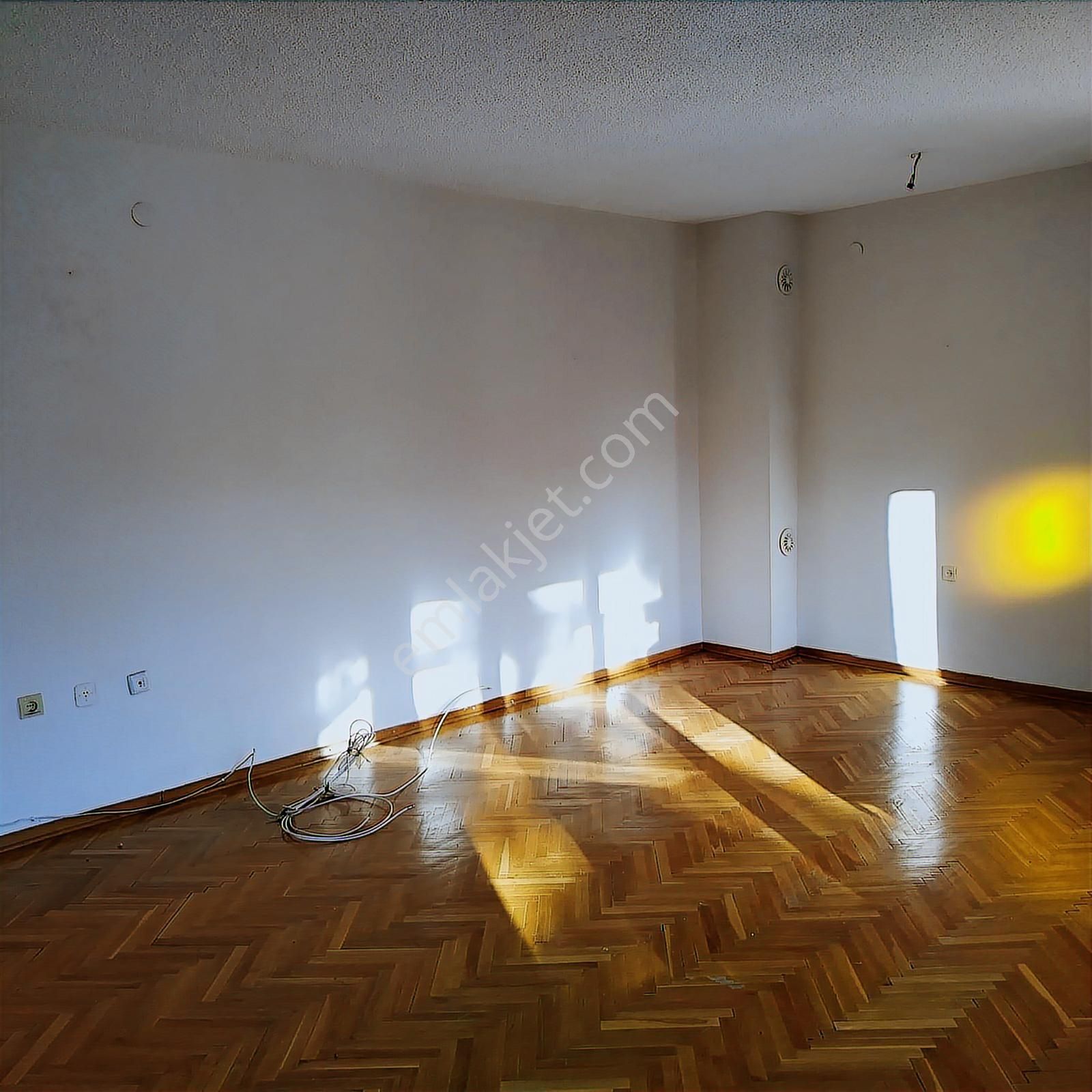 Kardelen Mah 3+1 Satılık Site İçi Park Manzaralı Geniş Daire - Görsel 9