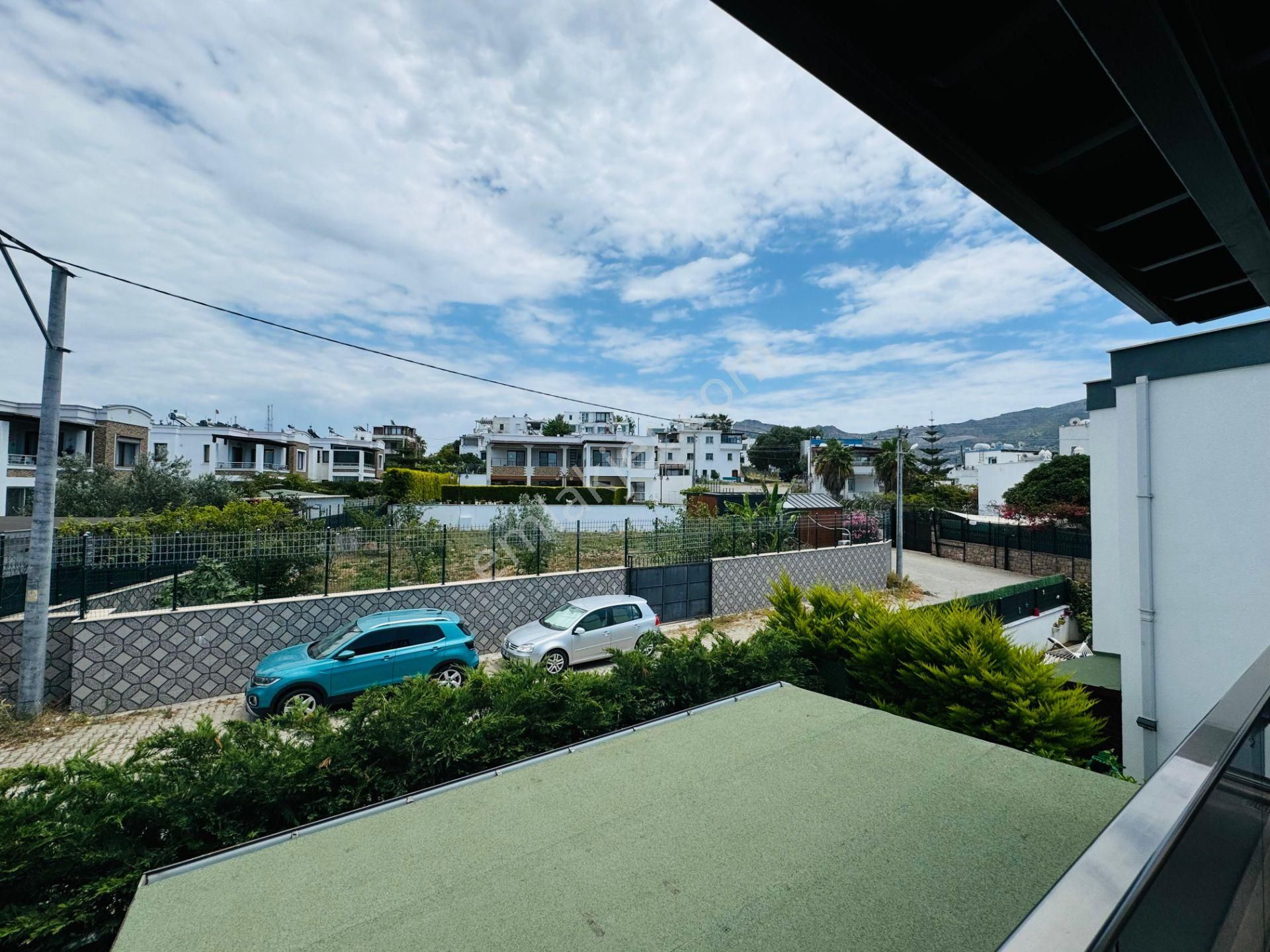 Turgutreis Merkez'de Satılık Denize Yakın 3+1 Müstakil Villa - Görsel 21