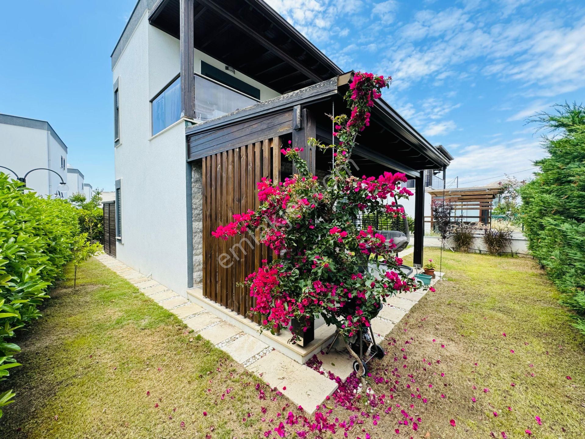 Turgutreis Merkez'de Satılık Denize Yakın 3+1 Müstakil Villa - Görsel 6