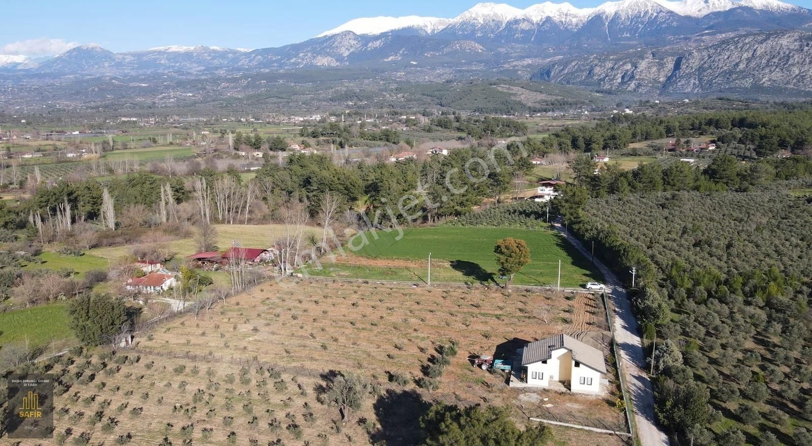 Saklıkent'e Yakın Tek Tapu Satılık Müstakil Ev Ve 6640m2 Arsası - Görsel 14