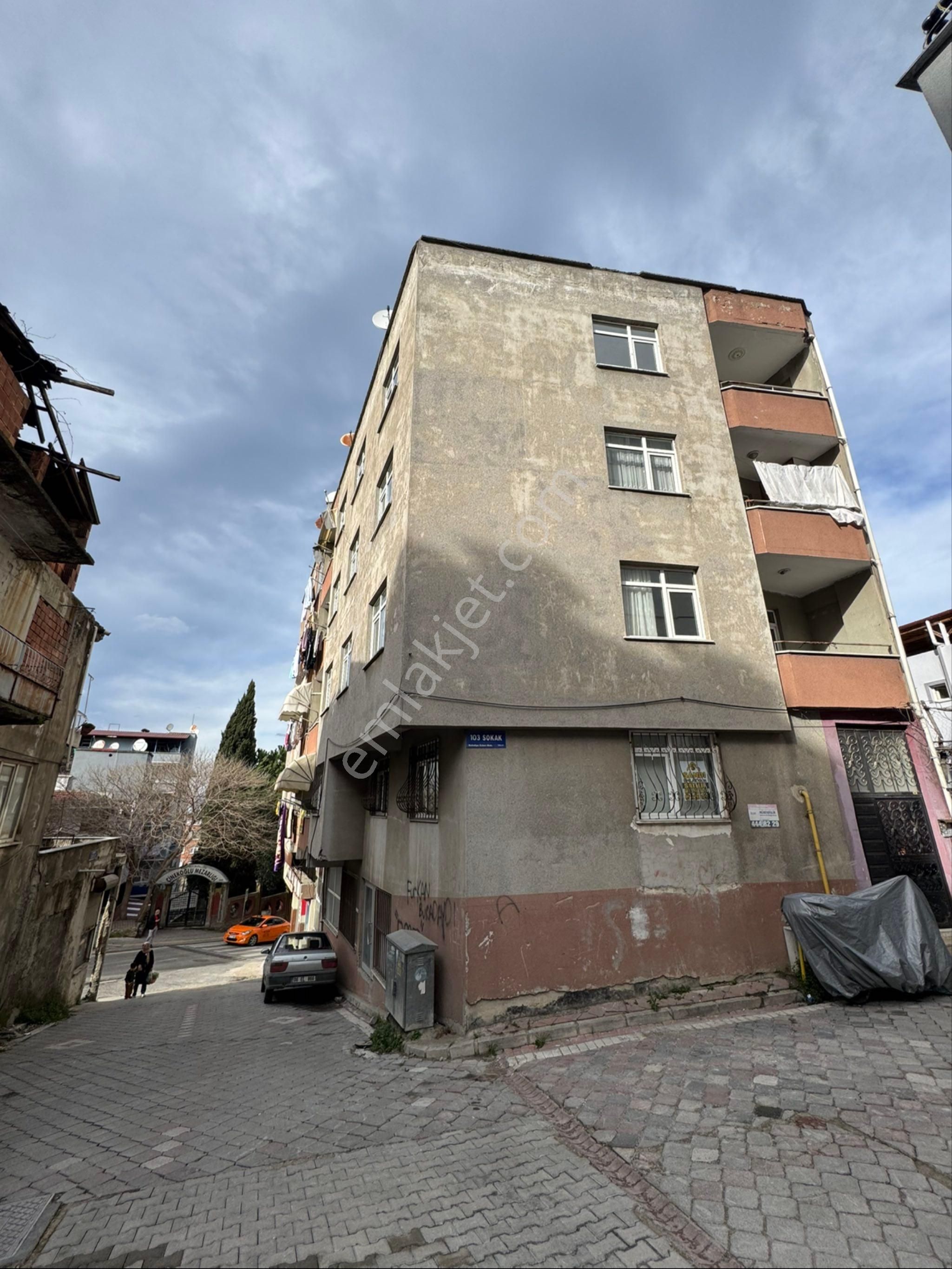 Sandı Emlak Muzaffer Sandı Dan Belediye Evlerinde Satılık 2+1 Kullanışlı Yüksek Giriş Daire - Görsel 3