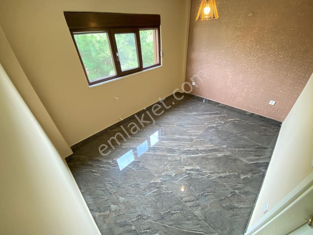 ꧁akçay Ay Emlak'tan꧂çamlıbel'de Deniz Ve Dağ Manzaralı Havuzlu Satılık 6+1 Tam Bağımsız Taş Villa - Görsel 22