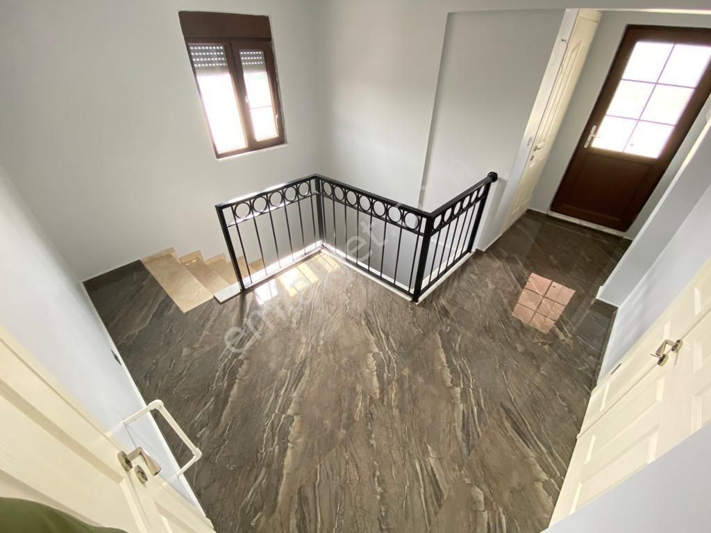 ꧁akçay Ay Emlak'tan꧂çamlıbel'de Deniz Ve Dağ Manzaralı Havuzlu Satılık 6+1 Tam Bağımsız Taş Villa - Görsel 26