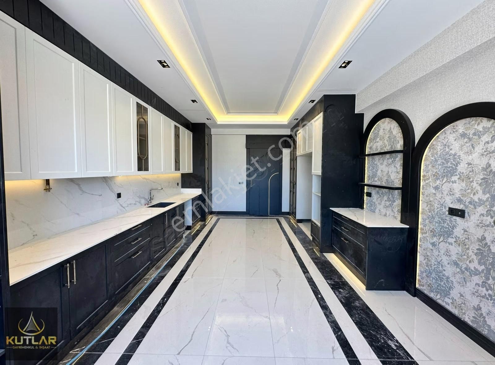 Kutlar'dan Doğa Koleji Arkası Satılık Ultra Lüx 5+1 Daireler..