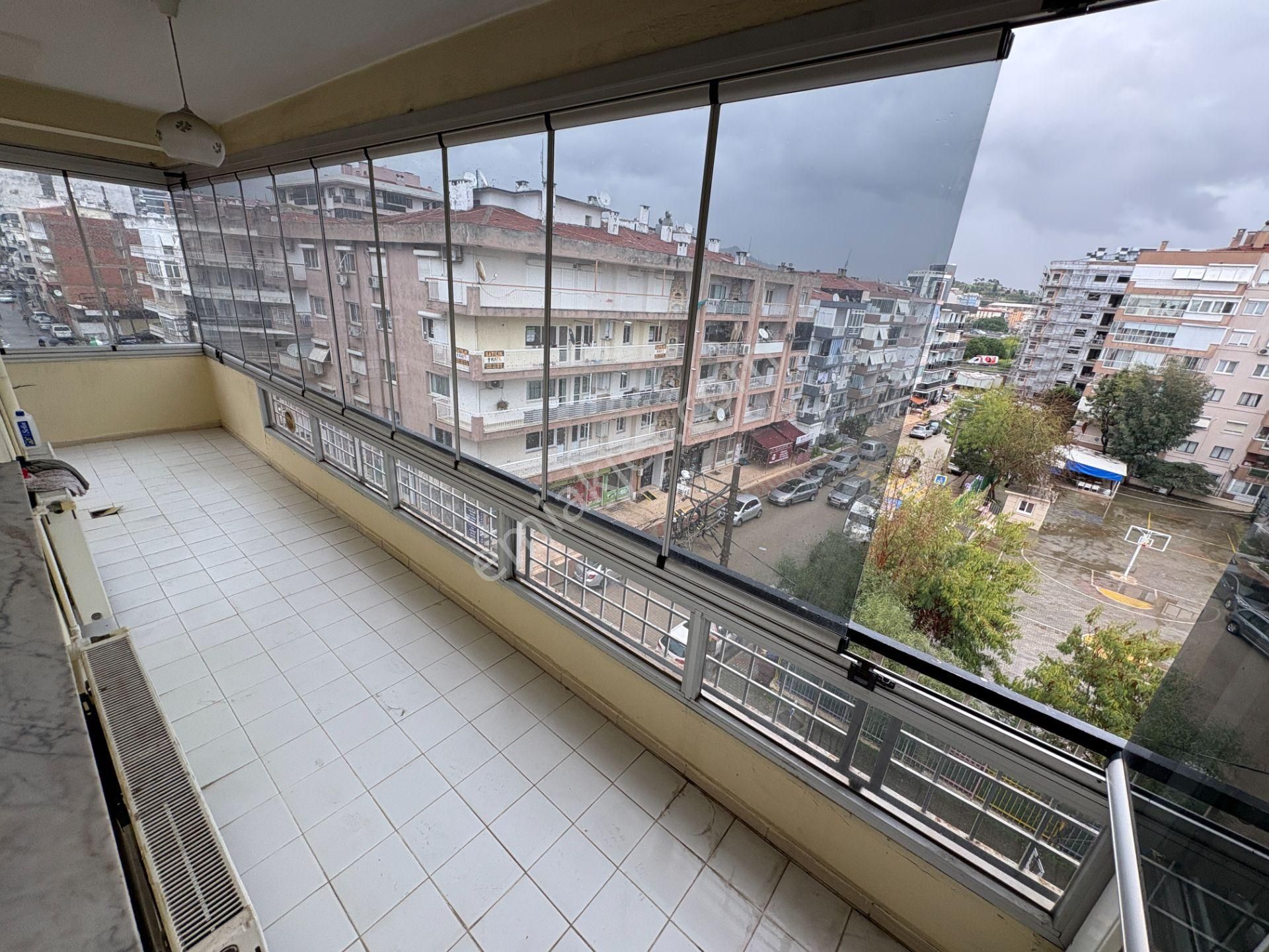 Karşıyaka Ordu Ve Girne Bulvarı Yakını Kiralık Daire - Görsel 5