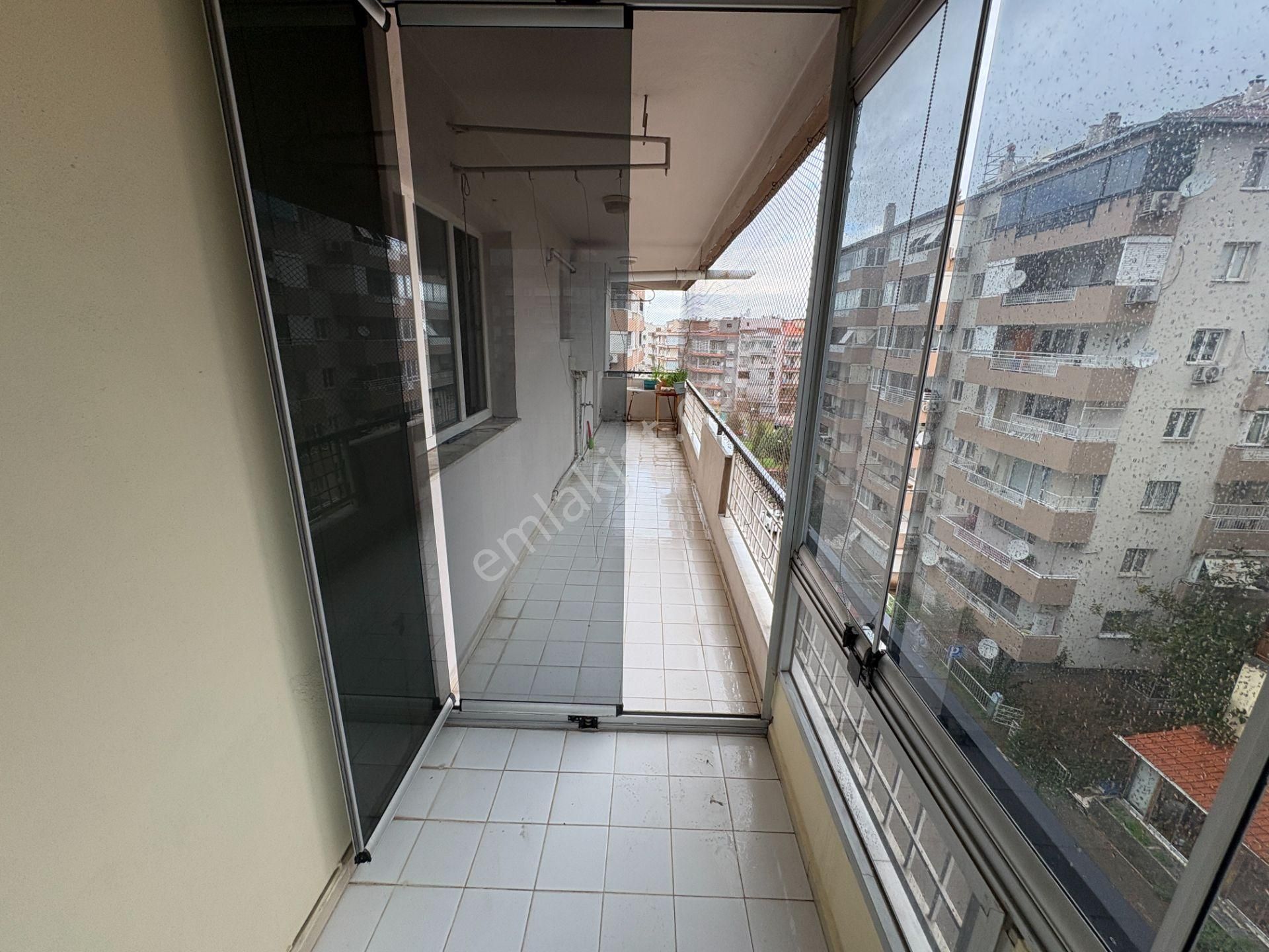 Karşıyaka Ordu Ve Girne Bulvarı Yakını Kiralık Daire - Görsel 7