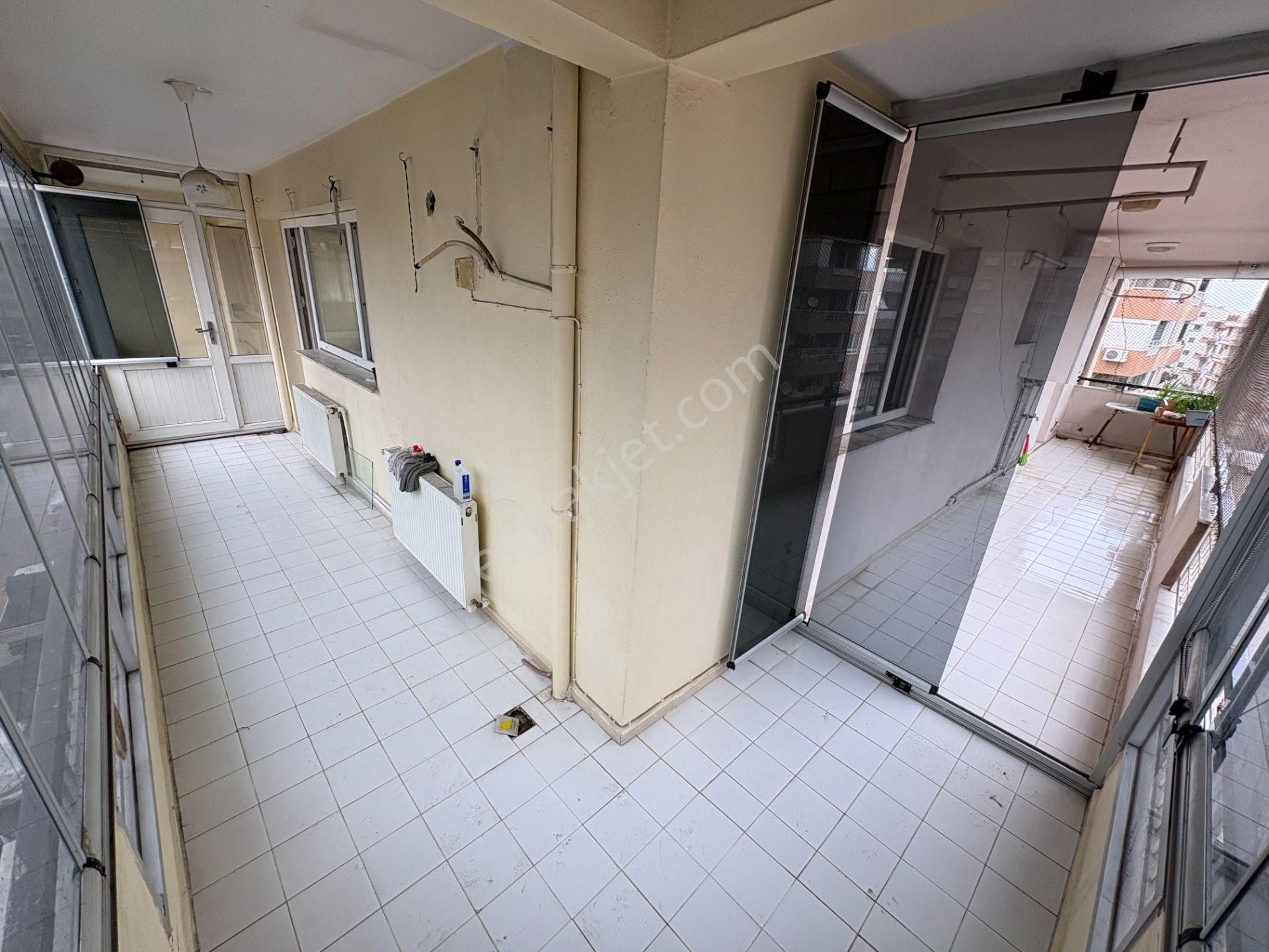 Karşıyaka Ordu Ve Girne Bulvarı Yakını Kiralık Daire - Görsel 6