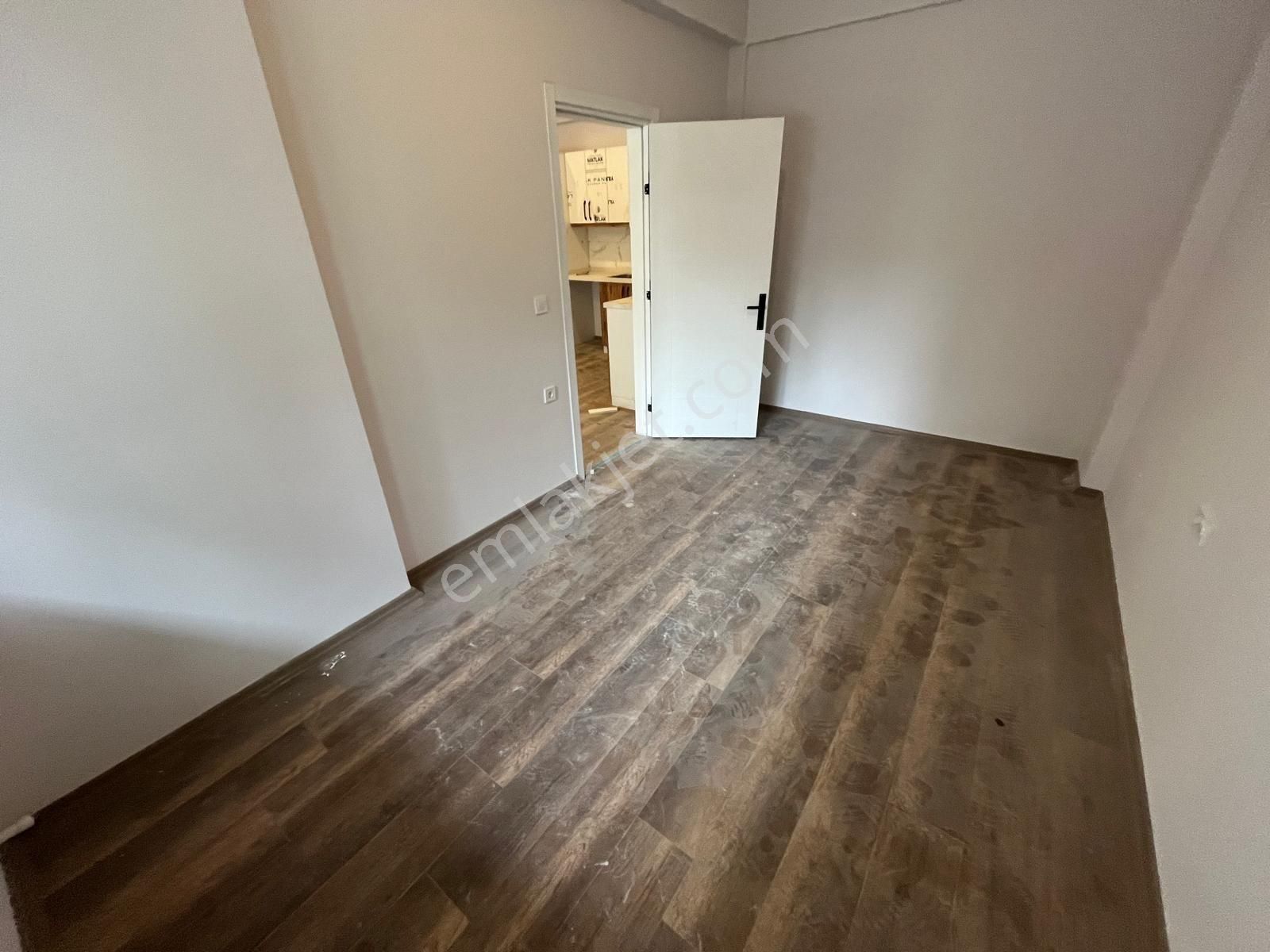 Kuşadası Davutlar Bölgesinde Satılık 2+1 Daire - Görsel 8