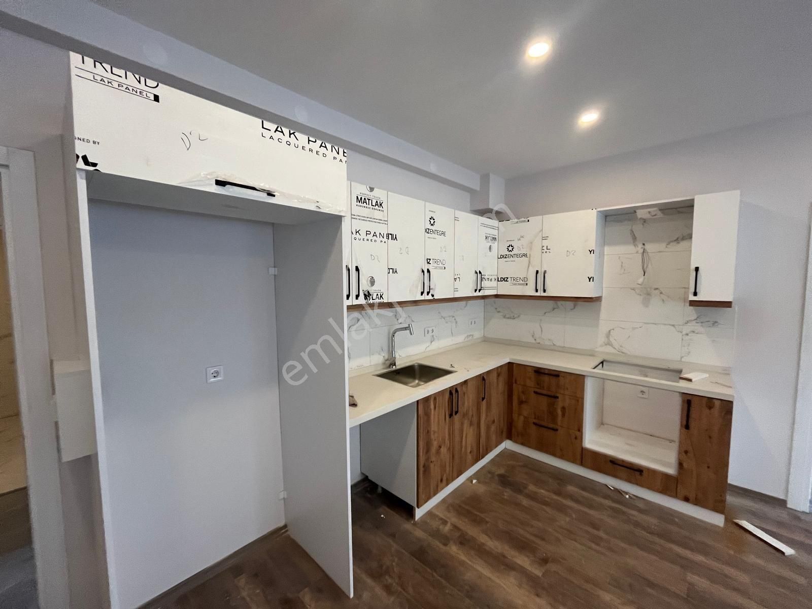 Kuşadası Davutlar Bölgesinde Satılık 2+1 Daire - Görsel 6