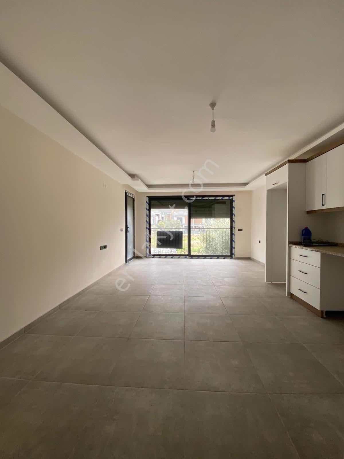 Kuşadası Davutlarda Satılık Lüks 2+1 Daire - Görsel 21