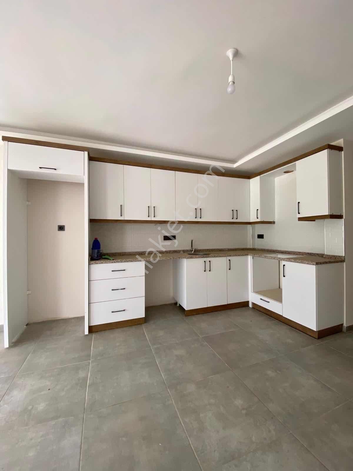 Kuşadası Davutlarda Satılık Lüks 2+1 Daire - Görsel 24