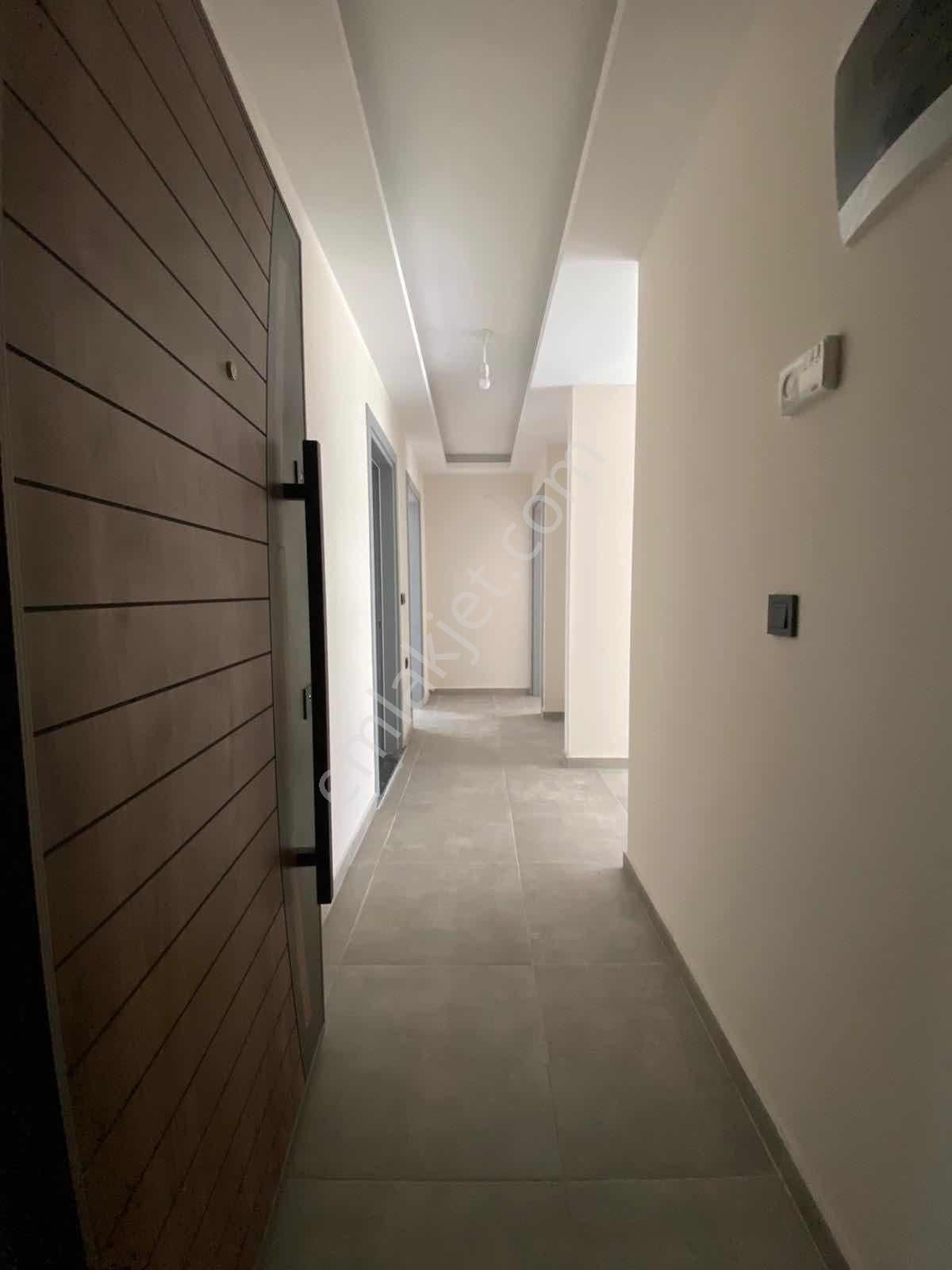 Kuşadası Davutlarda Satılık Lüks 2+1 Daire - Görsel 10